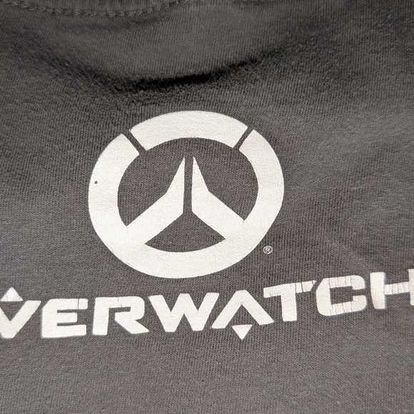 Blizzard Overwatch Grey Graphic T-Shirt - Women's Medium - Picture 5 of 5